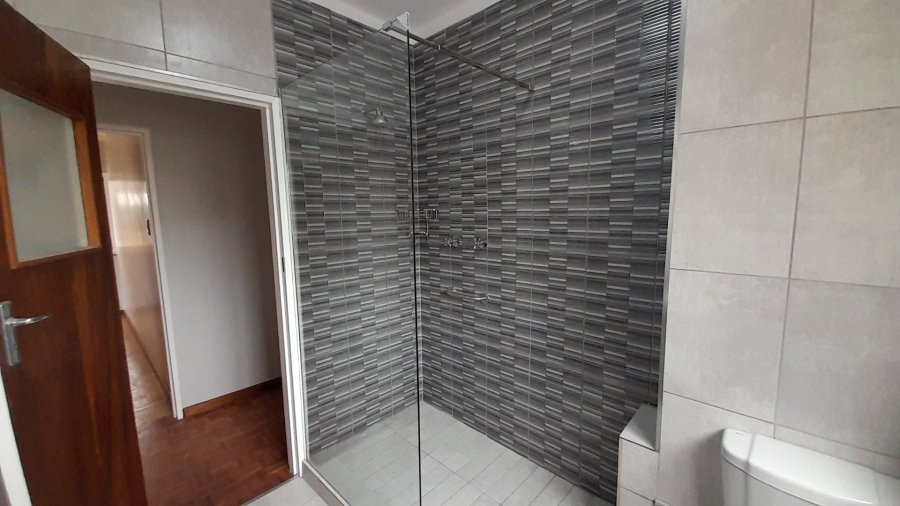 2 Bedroom Property for Sale in Kenilworth Western Cape
